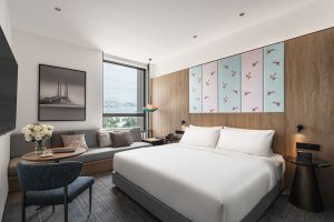 crowne-plaza-Standard-King